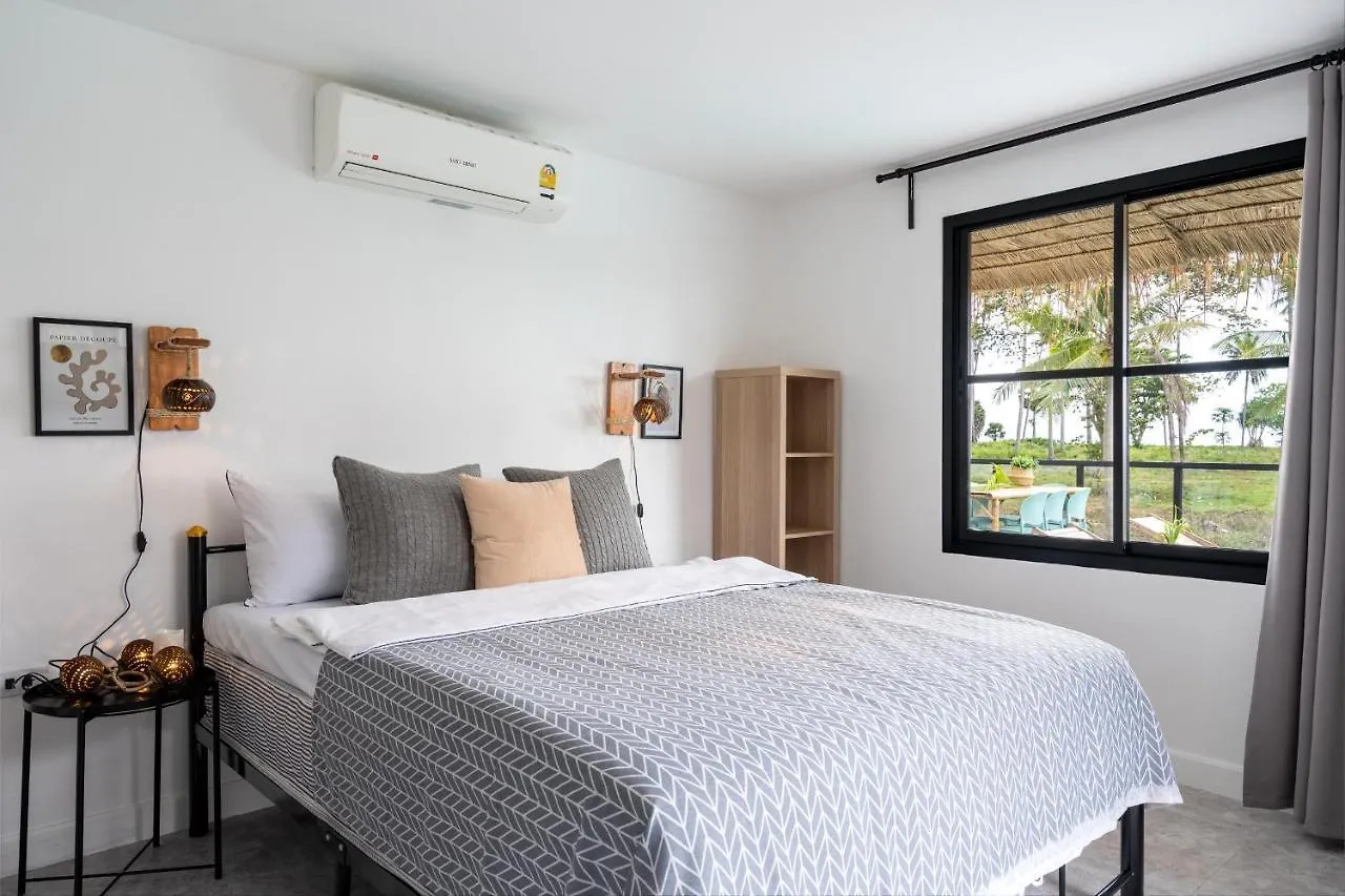 Manao Seaview Pool Villa 30 - 5 Mins Walk To The Beach Ko Lanta 0*,  Tayland